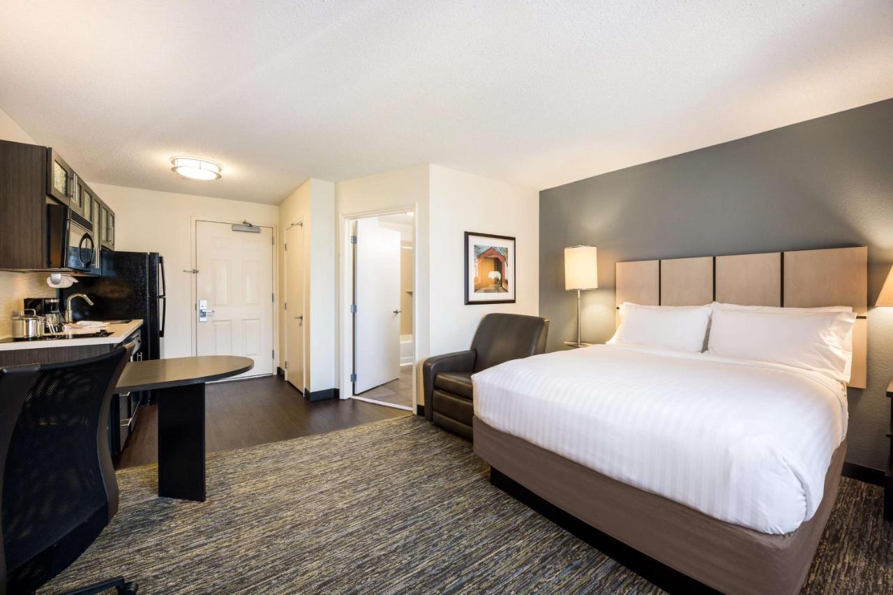 Sonesta Simply Suites Chicago Уокиган Экстерьер фото